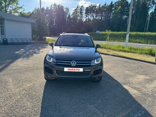 2011 Volkswagen Touareg II, коричневый, 2650000 рублей, вид 3