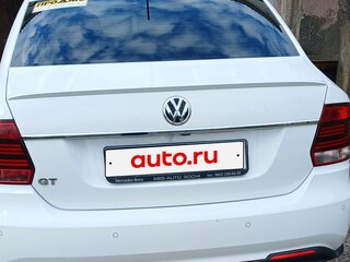 2018 Volkswagen Polo V Рестайлинг, белый, 1800000 рублей, вид 2