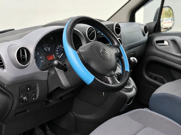 2011 Citroen Berlingo II, голубой, 595000 рублей - вид 8