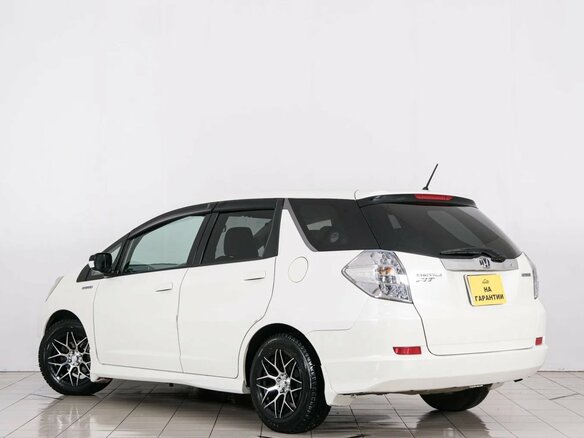 2011 Honda Fit Shuttle I, белый, 899000 рублей - вид 5
