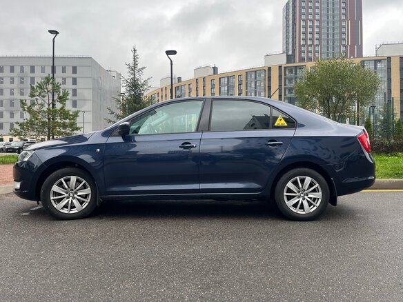 2015 Skoda Rapid I, синий, 900000 рублей - вид 7