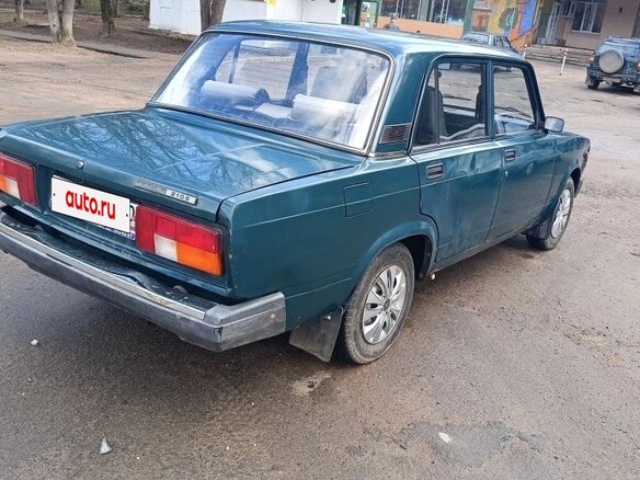 2009 Lada (ВАЗ) 2105, зелёный, 135000 рублей - вид 4