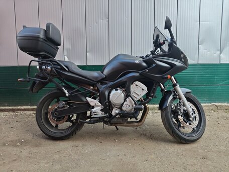 2005 Yamaha FZS600 Fazer, чёрный, 320000 рублей, вид 2