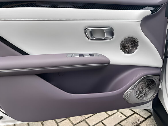 2026 Changan Qiyuan A06 28.39 kWh, серебристый, 2900843 рублей - вид 14