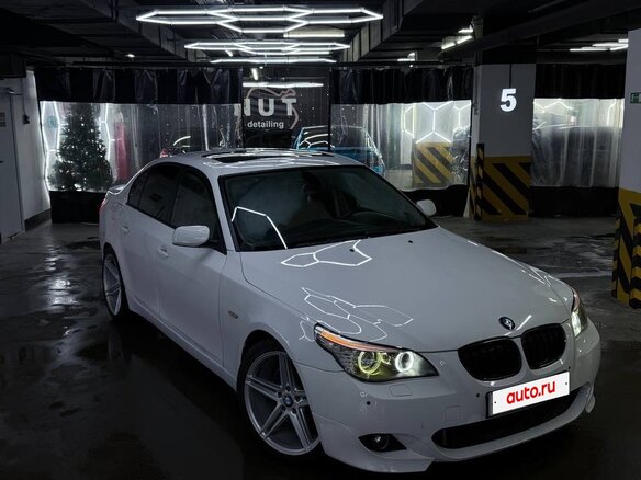 2008 BMW 5 серии 528i V (E60/E61) Рестайлинг, белый, 1500000 рублей