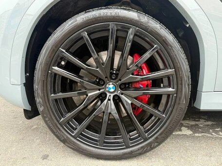 2025 BMW X6 40d III (G06) Рестайлинг, серый, 13830000 рублей, вид 5
