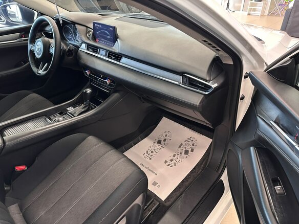 2019 Mazda 6 III (GJ) Рестайлинг 2, белый, 2729000 рублей - вид 12