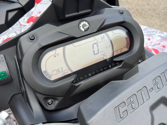 2025 BRP Can-Am Outlander X MR 1000R, серебристый, 2550000 рублей - вид 25
