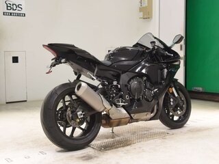 2022 Yamaha YZF-R1, чёрный, 1908000 рублей, вид 5