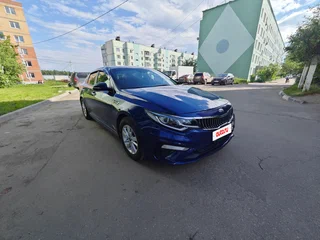 2018 Kia Optima IV Рестайлинг, синий, 1249000 рублей, вид 3