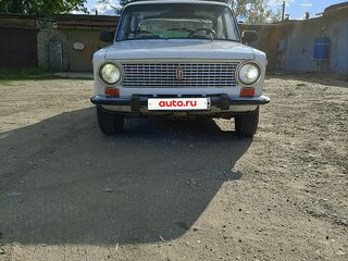 1976 Lada (ВАЗ) 21011, белый, 150000 рублей, вид 1