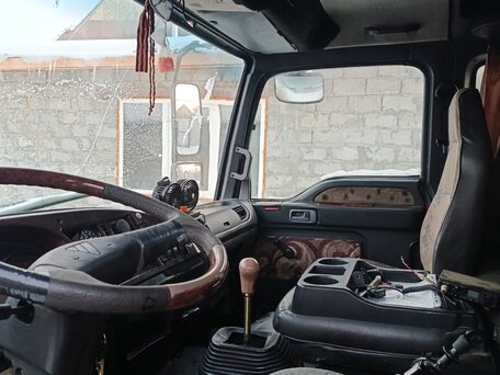 2007 Foton Auman BJ10xx, красный, 650000 рублей, вид 4