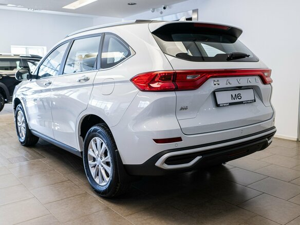2026 Haval M6 II, белый - вид 4