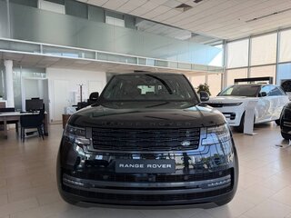 2026 Land Rover Range Rover P530 MHEV Long V, чёрный, 28500000 рублей, вид 2