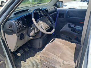 1992 Chrysler Voyager II, белый, 555000 рублей, вид 5