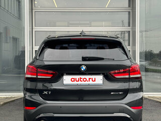 2020 BMW X1 18i sDrive II (F48) Рестайлинг, чёрный, 2700000 рублей, вид 4