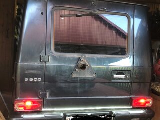 1998 Mercedes-Benz G-Класс 500 Euro 2 II (W463), чёрный, 1500000 рублей, вид 4