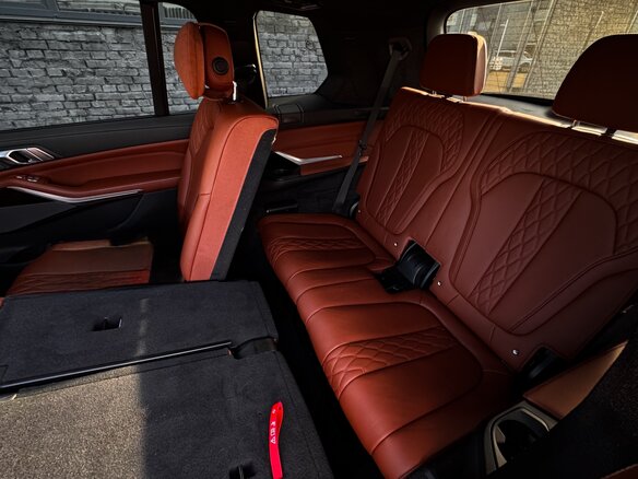 2022 BMW X7 40i I (G07) Рестайлинг, синий, 7943682 рублей - вид 25
