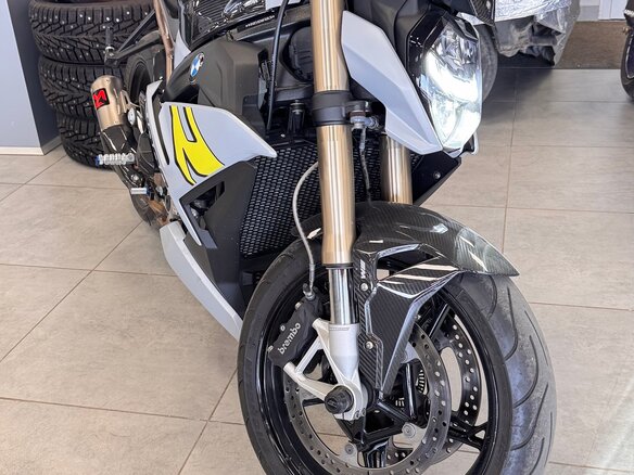 2022 BMW S 1000 R, серый, 1600000 рублей - вид 23