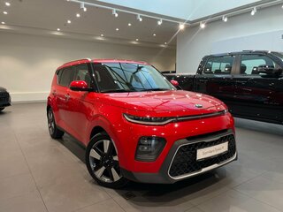 2019 Kia Soul III, красный, 2100000 рублей, вид 3