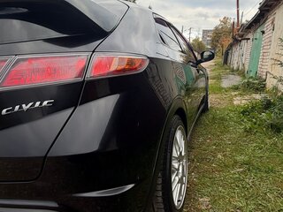 2007 Honda Civic VIII, чёрный, 625000 рублей, вид 3