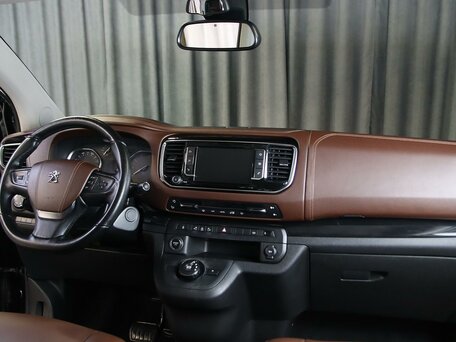 2018 Peugeot Traveller I, чёрный, 2249000 рублей, вид 5
