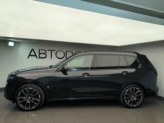 2025 BMW X7 M60i I (G07) Рестайлинг, чёрный, 20790000 рублей, вид 2