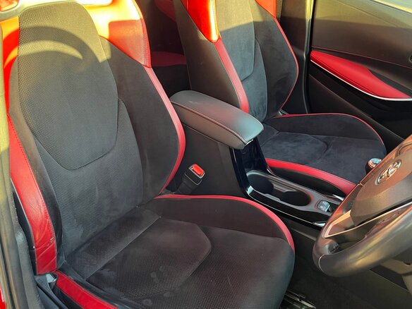 2019 Toyota Corolla Sport XII (E210), красный, 1799000 рублей - вид 18