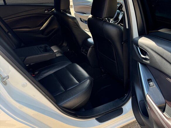 2015 Mazda 6 III (GJ) Рестайлинг, белый, 1620000 рублей - вид 18