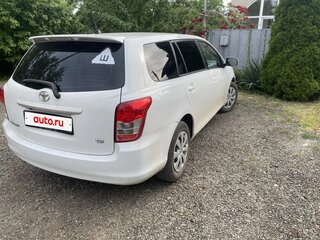 2010 Toyota Corolla Fielder X (E140, E150) Рестайлинг, белый, 750000 рублей, вид 2