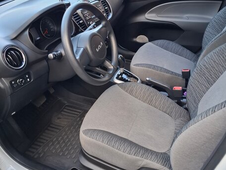 2023 Kia Pegas, белый, 1100000 рублей, вид 5