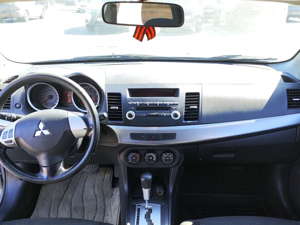 2007 Mitsubishi Lancer X, серебристый, 550000 рублей - вид 8