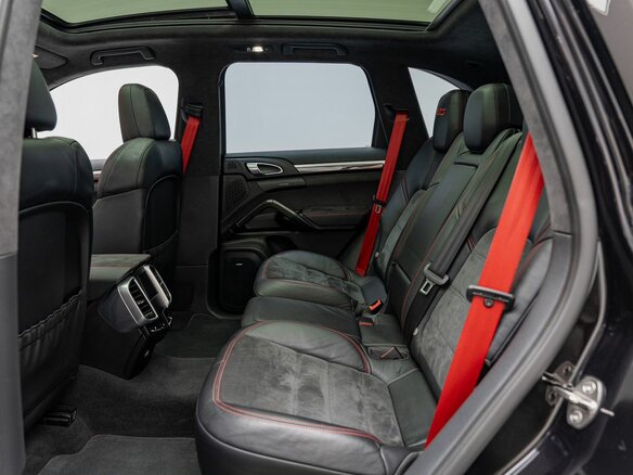 2015 Porsche Cayenne GTS II Рестайлинг (958), чёрный - вид 30