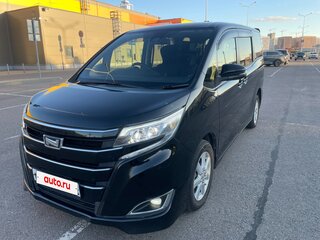 2017 Toyota Noah III (R80) Рестайлинг, чёрный, 1930000 рублей, вид 2