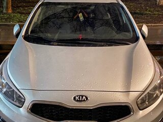2018 Kia Ceed II Рестайлинг, серебристый, 1700000 рублей, вид 5