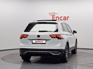2022 Volkswagen Tiguan II Рестайлинг, белый, 3590000 рублей, вид 4