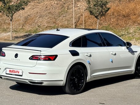 2022 Volkswagen Arteon I Рестайлинг, белый, 4570000 рублей, вид 3
