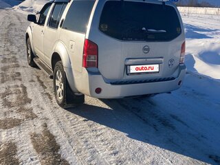 2005 Nissan Pathfinder III, серый, 1050000 рублей, вид 4