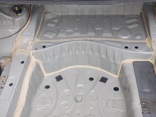 2001 Toyota Mark II IX (X110), серый, 650000 рублей, вид 5