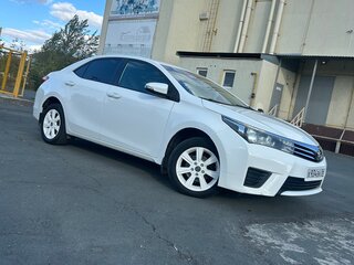 2013 Toyota Corolla XI (E160, E170, E180), белый, 1150000 рублей, вид 3