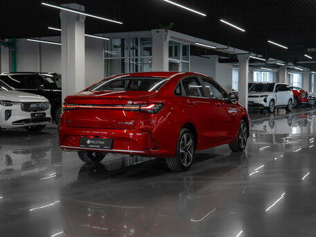 2025 BAIC U5 Plus, красный, 2040000 рублей, вид 5