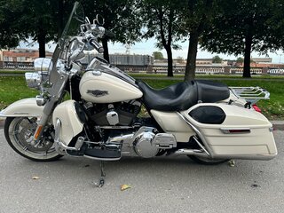 2014 Harley-Davidson Road King, белый, 1230000 рублей, вид 1