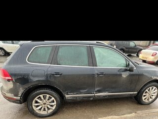 2016 Volkswagen Touareg II Рестайлинг, синий, 2550000 рублей, вид 5