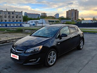2013 Opel Astra J Рестайлинг, чёрный, 840000 рублей, вид 2