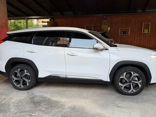 2023 Geely Boyue L I, белый, 2490000 рублей, вид 3