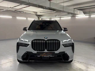 2022 BMW X7 40d I (G07) Рестайлинг, серый, 11000000 рублей, вид 1