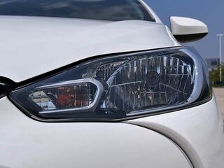2022 Toyota Yaris L XP150 Рестайлинг, белый, 1392088 рублей, вид 5