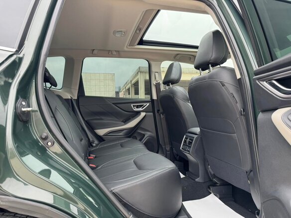 2021 Subaru Forester V Рестайлинг, зелёный - вид 21