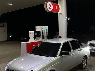 2016 Lada (ВАЗ) Priora I Рестайлинг, серебристый, 650000 рублей, вид 2