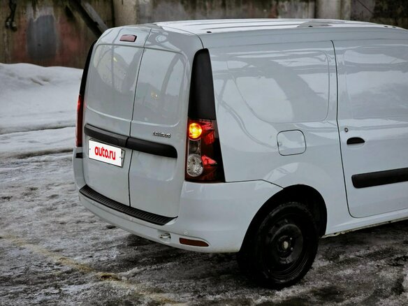 2018 Lada (ВАЗ) Largus I, белый, 550000 рублей - вид 5